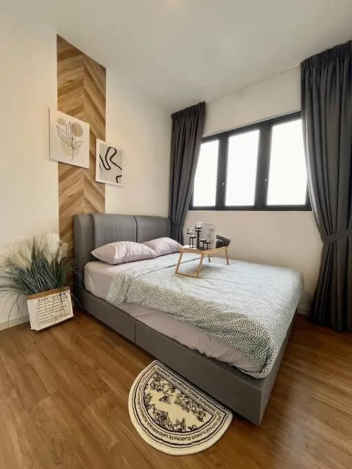 Apartment Klccpavtrxvelo, Mrtlrt, 13Pax, 4R2B, Klccpavtrxvelocity X Mrtlrt X 13Pax X 4R2B X Free 4Cpark Kuala Lumpur