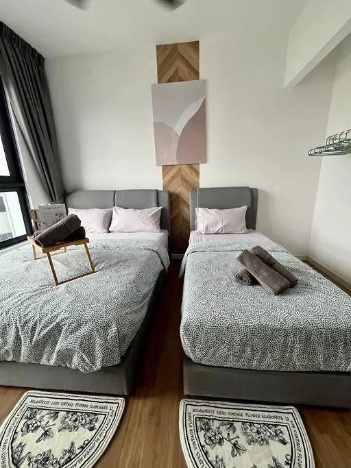 Klccpavtrxvelo, Mrtlrt, 13Pax, 4R2B, Klccpavtrxvelocity X Mrtlrt X 13Pax X 4R2B X Free 4Cpark Kuala Lumpur Apartment